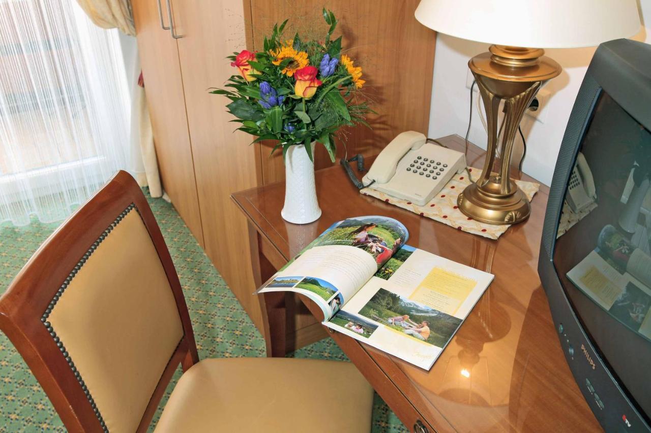 Alpenhotel Gastager インツェル エクステリア 写真