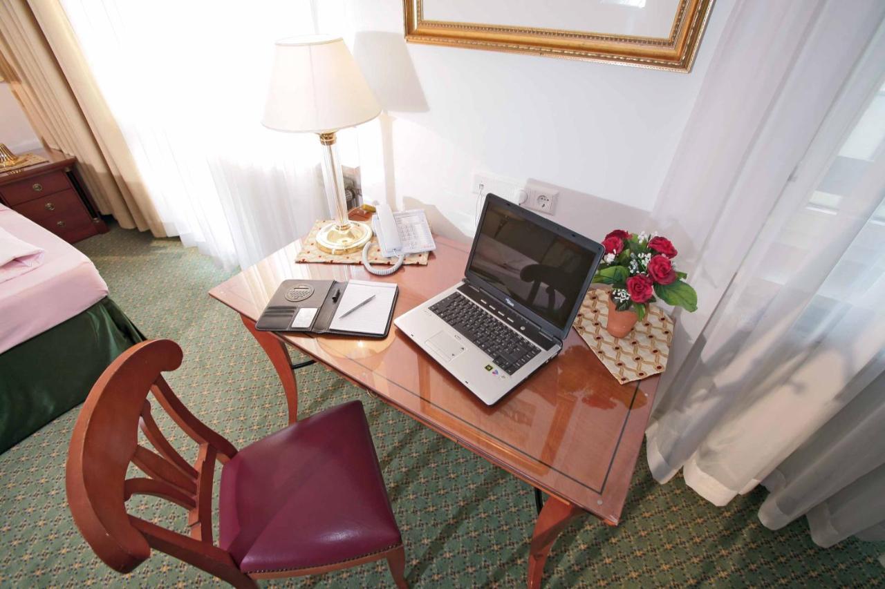 Alpenhotel Gastager インツェル エクステリア 写真
